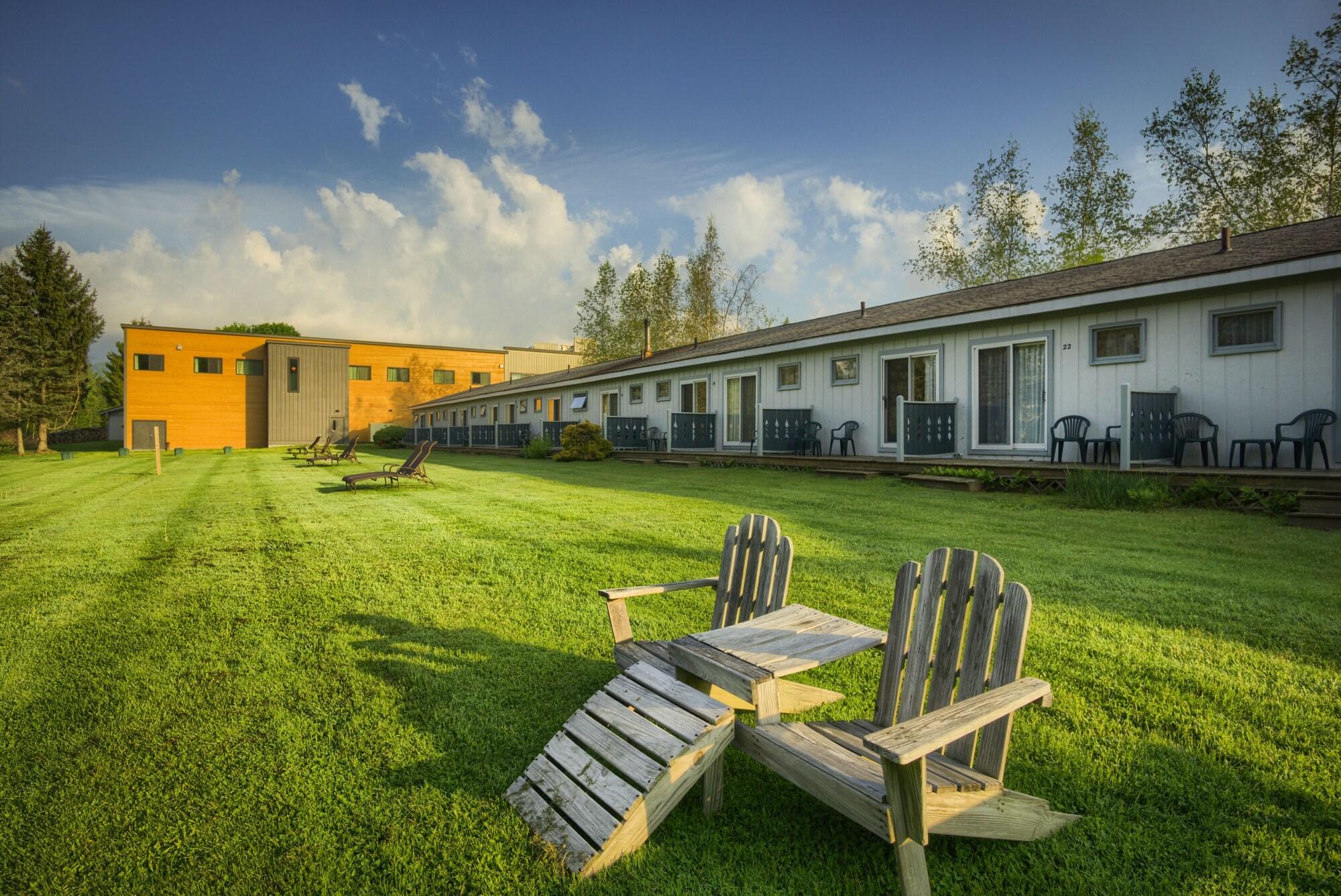 Sun & Ski Inn And Suites Стоу Екстер'єр фото