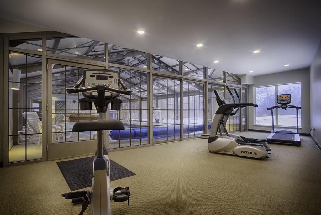Sun & Ski Inn And Suites Стоу Екстер'єр фото