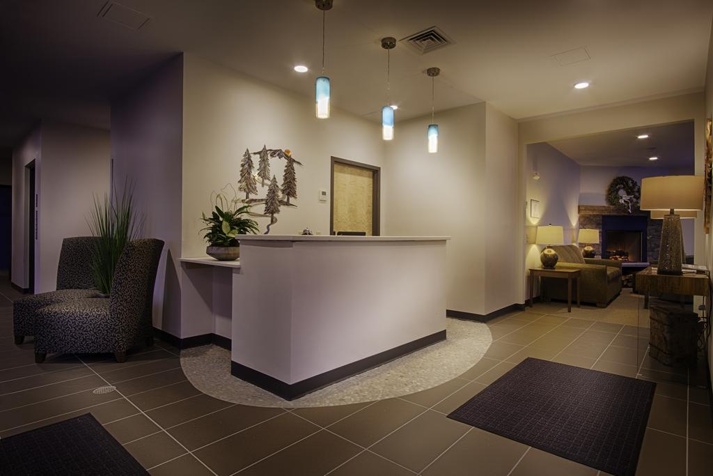 Sun & Ski Inn And Suites Стоу Екстер'єр фото