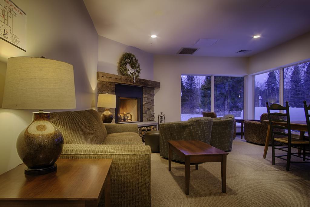 Sun & Ski Inn And Suites Стоу Екстер'єр фото
